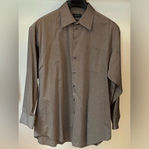Claiborne wrinkle free button up